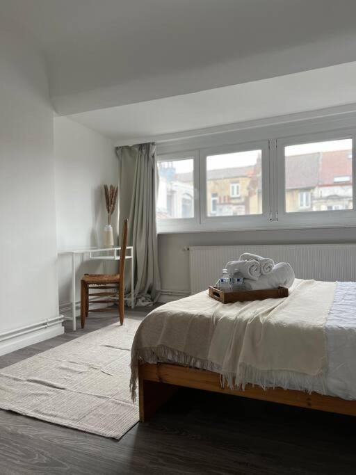 Lovely 2-bedroom Duplex W/ Balcony In Appartement