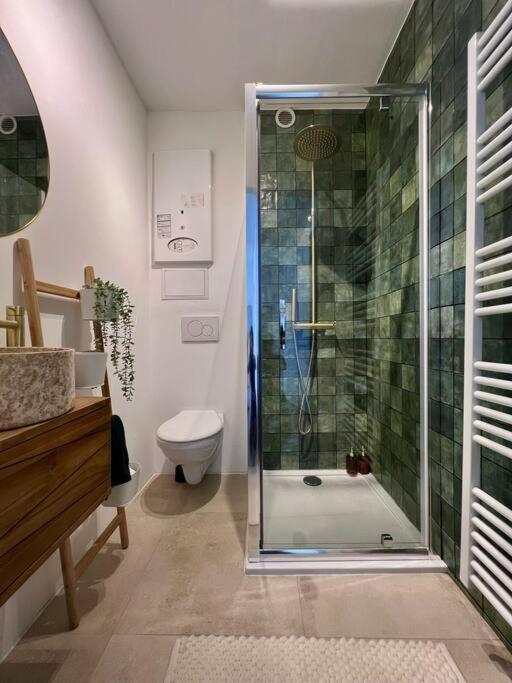 Lovely 2-bedroom Duplex W/ Balcony In Appartement Bruxelles
